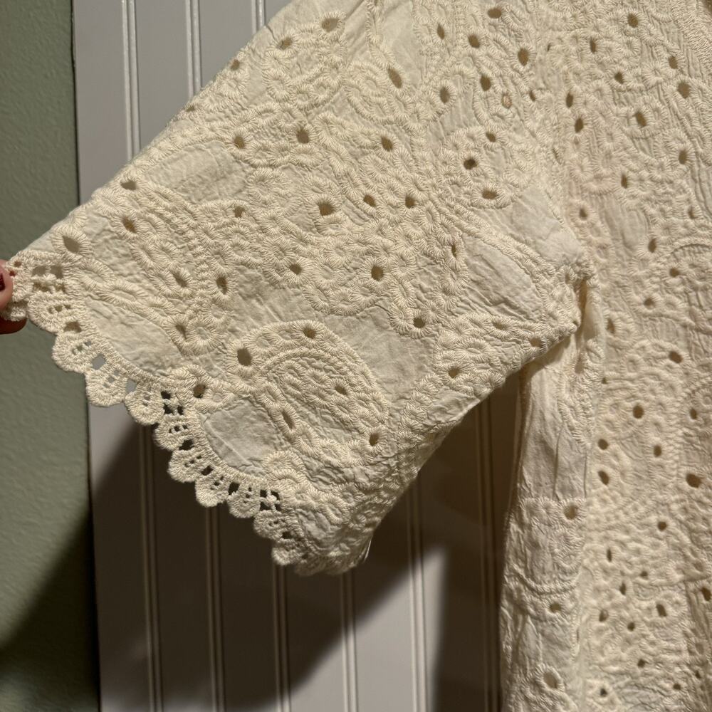 Democracy Cream Lace Tie Front Top Cotton Size Large - Picture 3 of 7